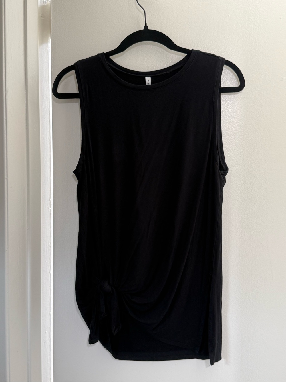 Fabletics Black Sleeveless Tank with Side Knot and Slit size S